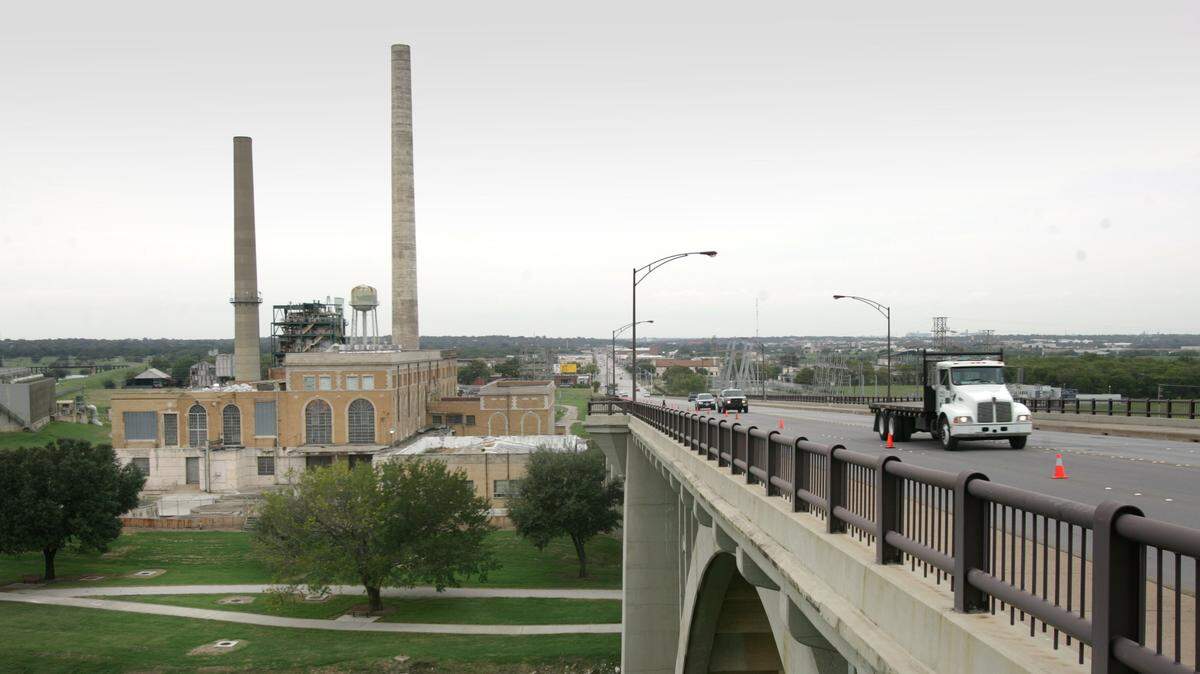 The old TXU power plant along the North Main Street bridge on Aug. 26, 2005. The smokestacks have since been demolished.