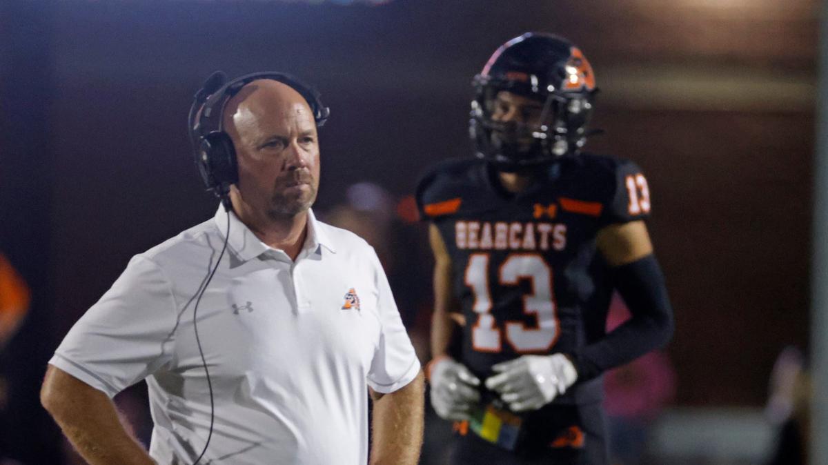 Aledo head coach Robby Jones and the Bearcats extend a historic district win streak at UIL football game at Buchanan Stadium in Aledo Texas, Friday, Oct. 04, 2024.