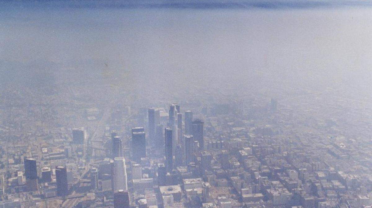 The downtown Los Angeles skyline in 1990
