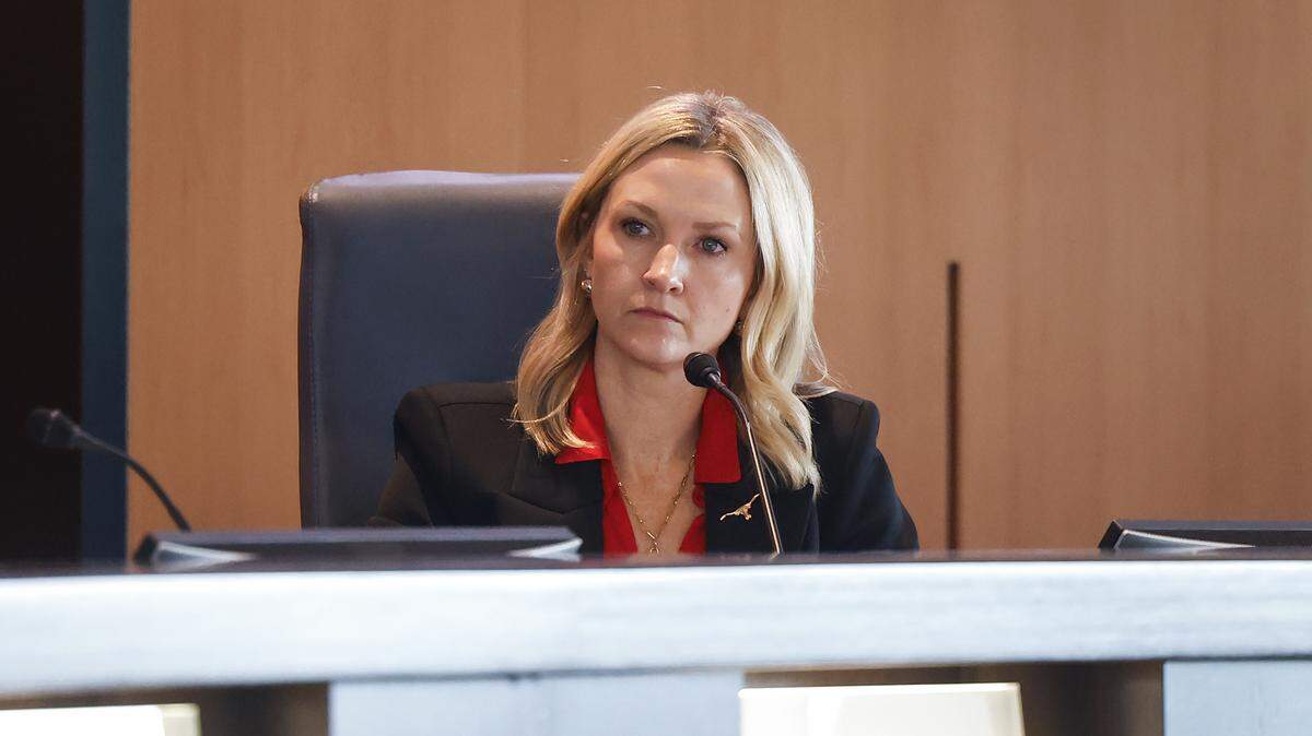 Fort Worth Mayor Mattie Parker during a Fort Worth City Council meeting on Tuesday, Sept. 30, 2025.