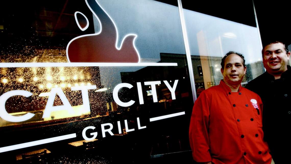 Das Restaurant Cat City Grill schließt in Near Southside in Fort Worth.
