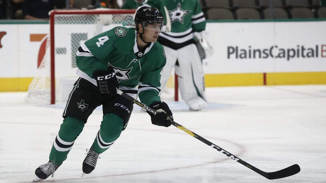 Two Dallas Stars earn NHL honors
