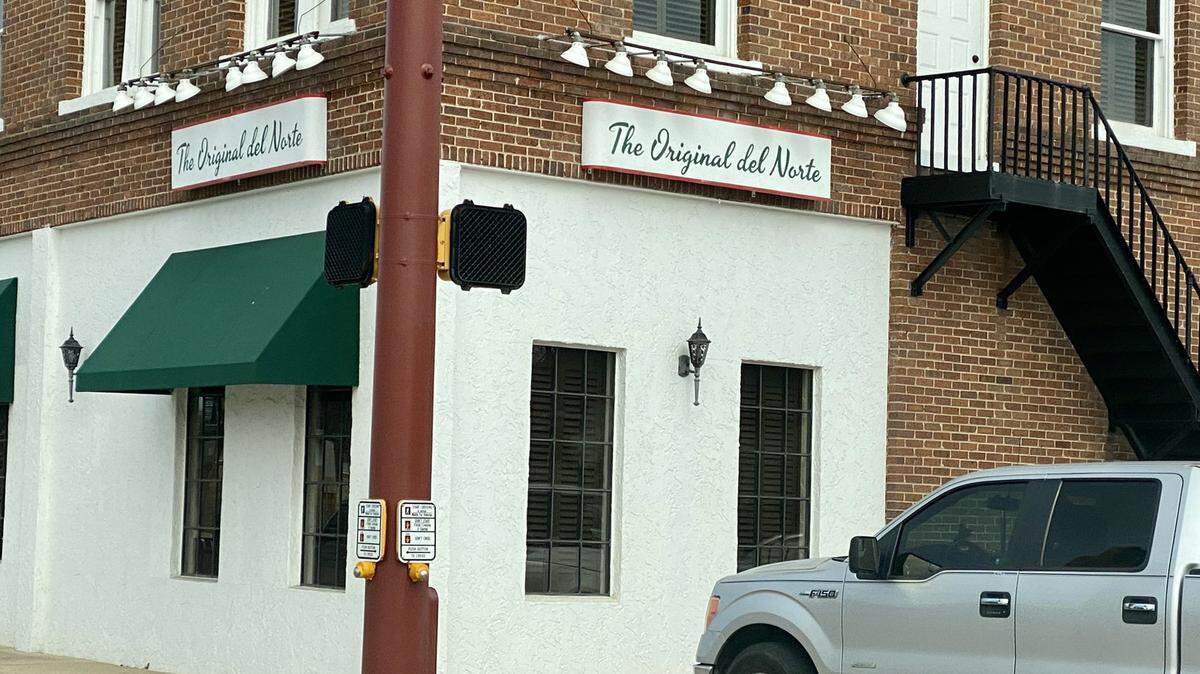The Original del Norte is a second location of The Original Mexican Eats Cafe.