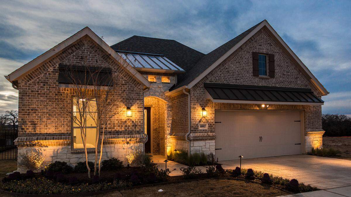 Ladera at Ravolo Park homes will range from 1,500 square feet to over 2,500 square feet with prices starting in the low $300's. 