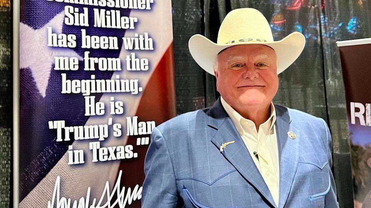 Texas Agriculture Commissioner Sid Miller at a straw poll candidates’ event in Hurst, Texas, Jan. 22, 2022.