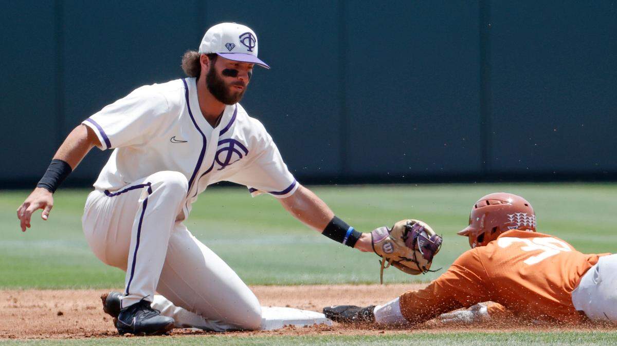 No. 6 Texas won its series at No. 3 TCU this weekend, 2-1. The Longhorns rolled to a 9-3 victory on Sunday.