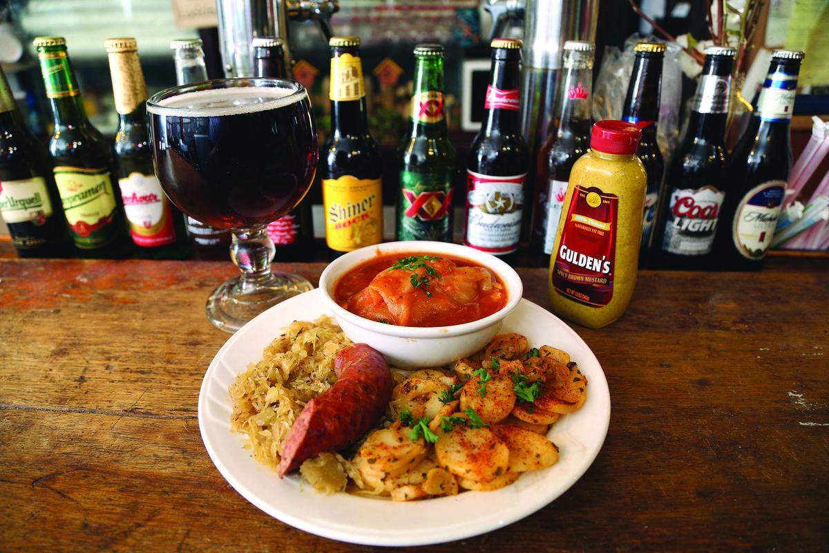One of the popular dishes that definitely is influenced by the Pichas’ Czech heritage is this combo plate that has stuffed cabbage rolls, a sausage link, sweet kraut and Czech fries.