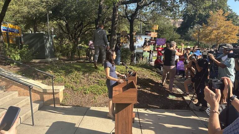 Gina Hinojosa has a promise for Fort Worth schools if elected Texas governor