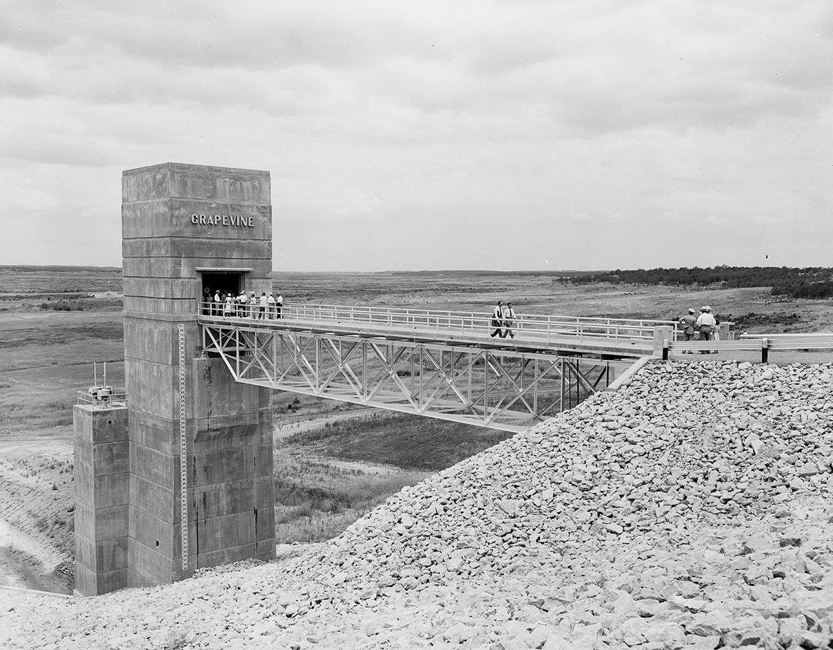 July 3, 1952: Grapevine dam