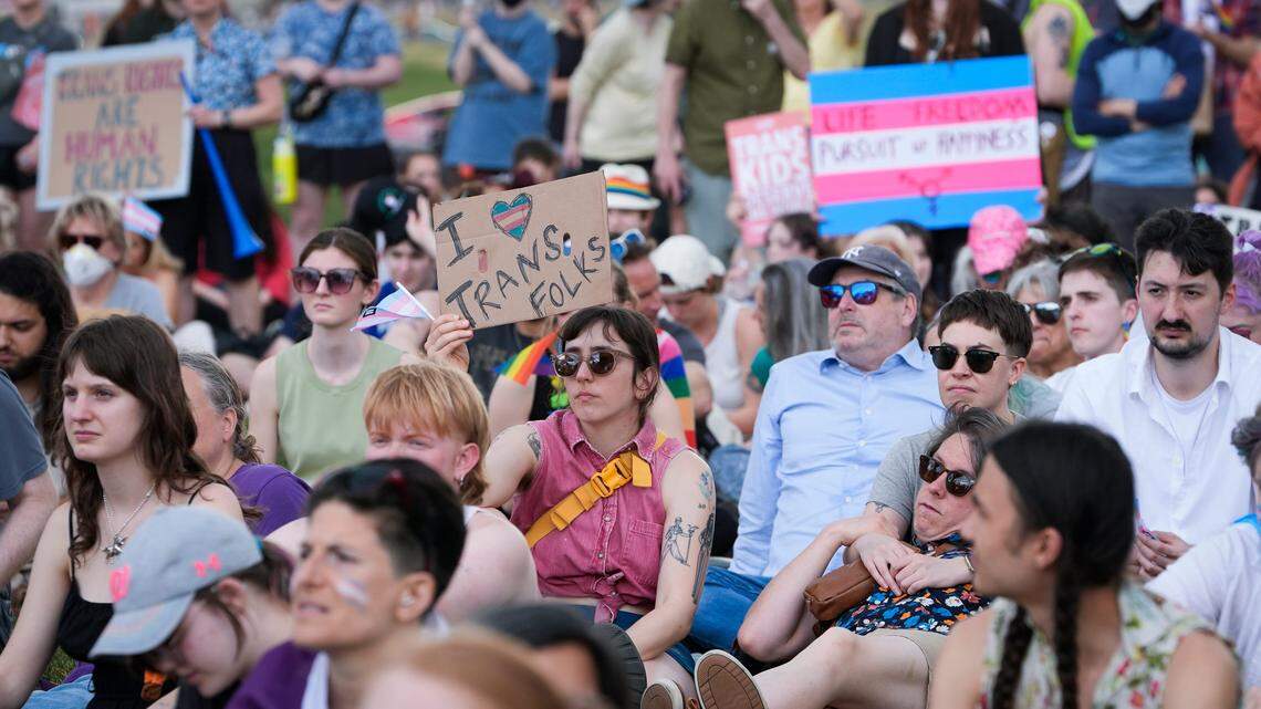 To uphold our military’s honor, we must let trans troops serve the country | Opinion