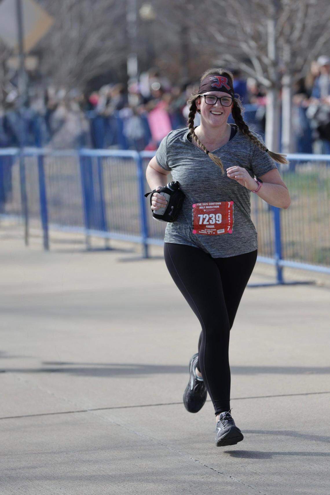 Abigail Phillips running in the 2025 Cowtown half marathon.