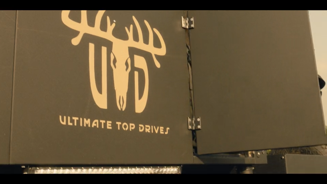 Ultimate Top Drives appears in “Landman” season 2 episode 3.