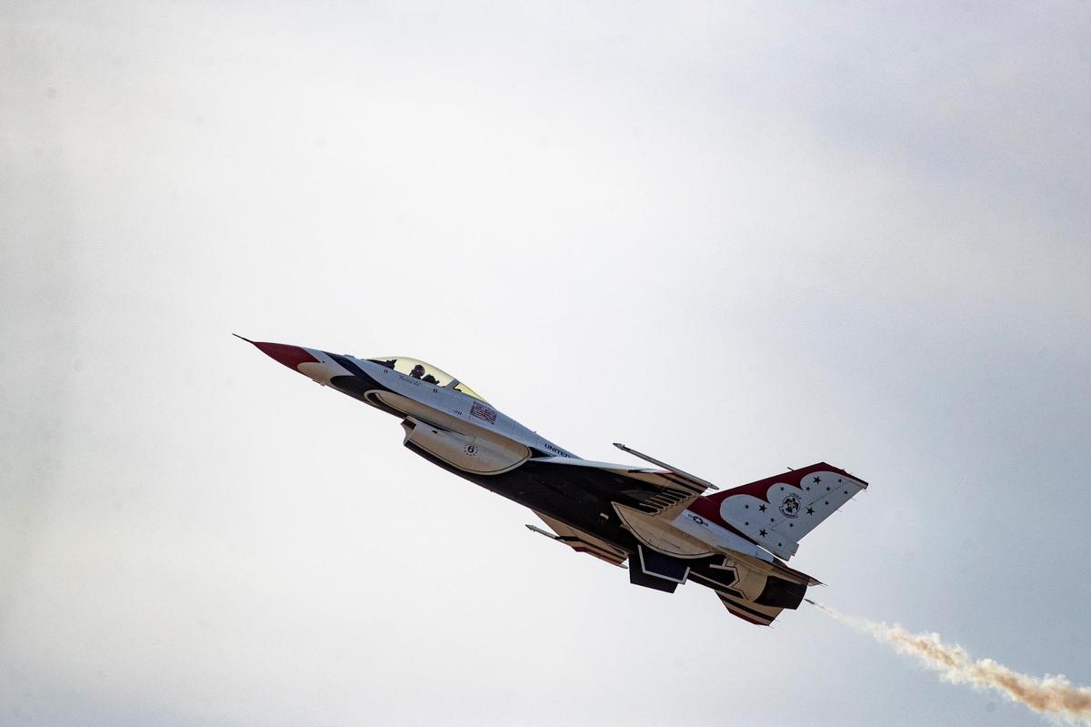 A U.S. Air Force Thunderbirds flies across the airspace above the Fort Worth Alliance airport during the AllianceTexas Aviation Expo presented by Bell in Fort Worth on Saturday, Oct. 22, 2022.