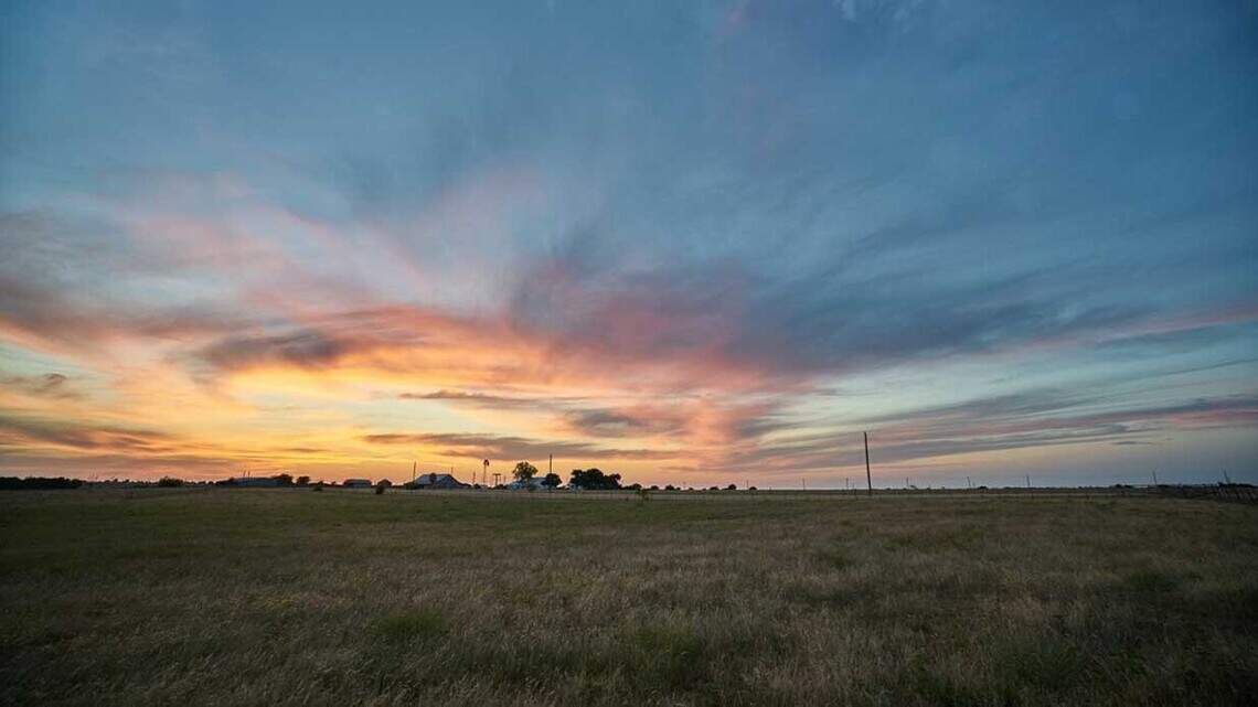 Thousands of homes planned west of Fort Worth after developer buys historic ranch