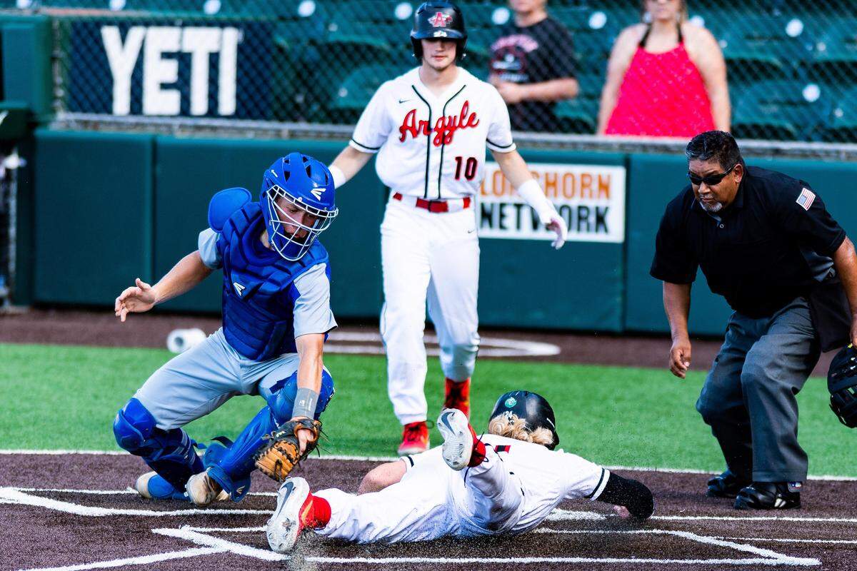 Argyle defeated La Vernia 16-0 in five innings in the 4A state semifinals on Wednesday June 5, 2019.