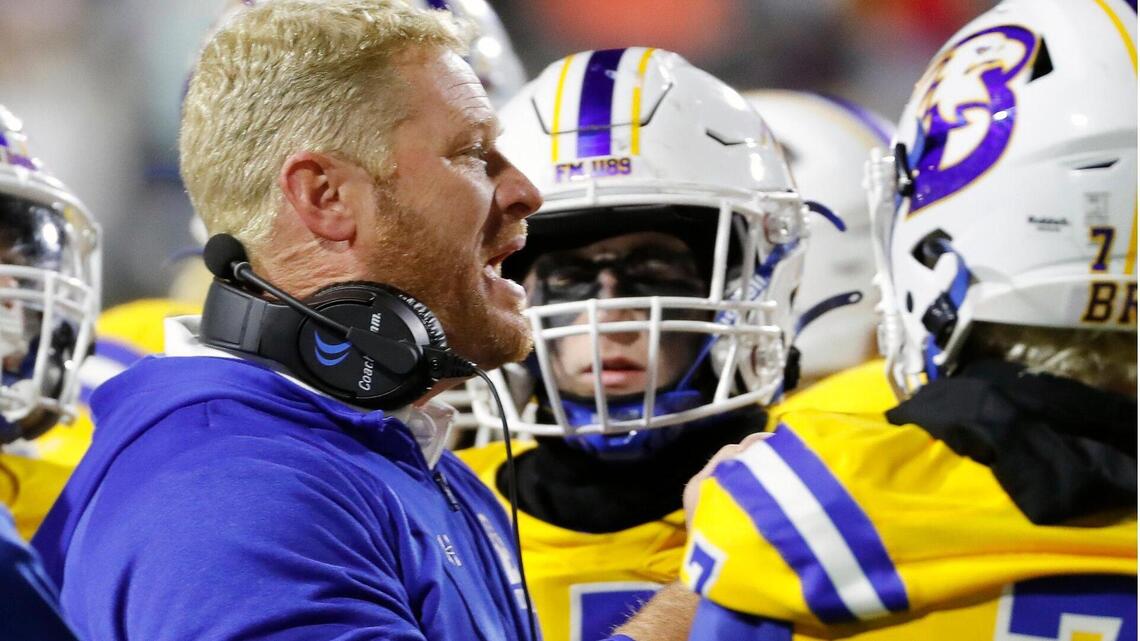 Brock coaches won state championships at Aledo, now looking to bring one to the Eagles