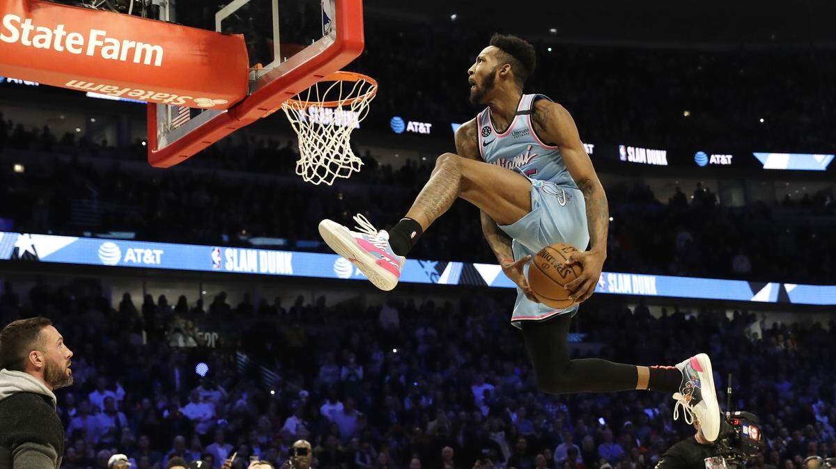 Miami Heat’s Derrick Jones Jr. competes in the NBA All-Star slam dunk contest in Chicago, Saturday, Feb. 15, 2020. (AP Photo/Nam Y. Huh)