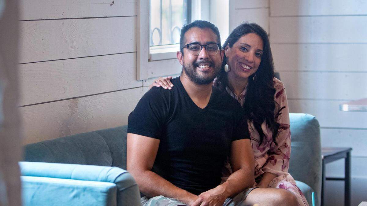 Casa Azul owners Joseph and Anette Landeros strive to eliminate barriers like costs that can prevent customers from buying a cup of coffee.