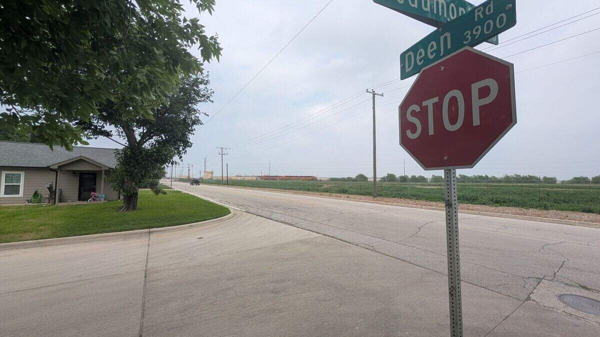 A batch plant near homes and a rail yard won’t be going forward after failing to get support from the Fort Worth city council.