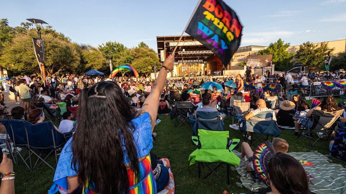 Arlington votes to end LGBTQ protections in anti-discrimination ordinance