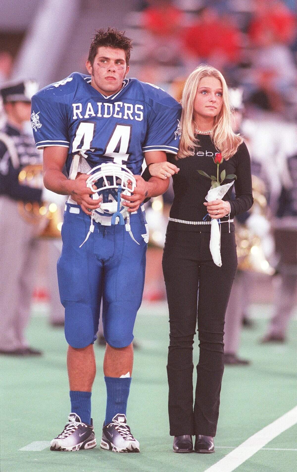 2000: The homecoming queen and king of L.D. Bell High Schoolrose.