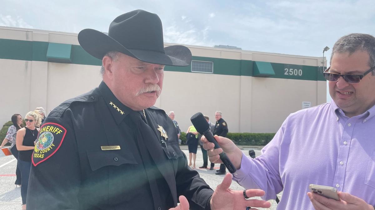 Tarrant County Sheriff Bill Waybourn, shown in this file photo, has about 179 vacancies for detention officers and 30 openings for sheriff’s deputies.