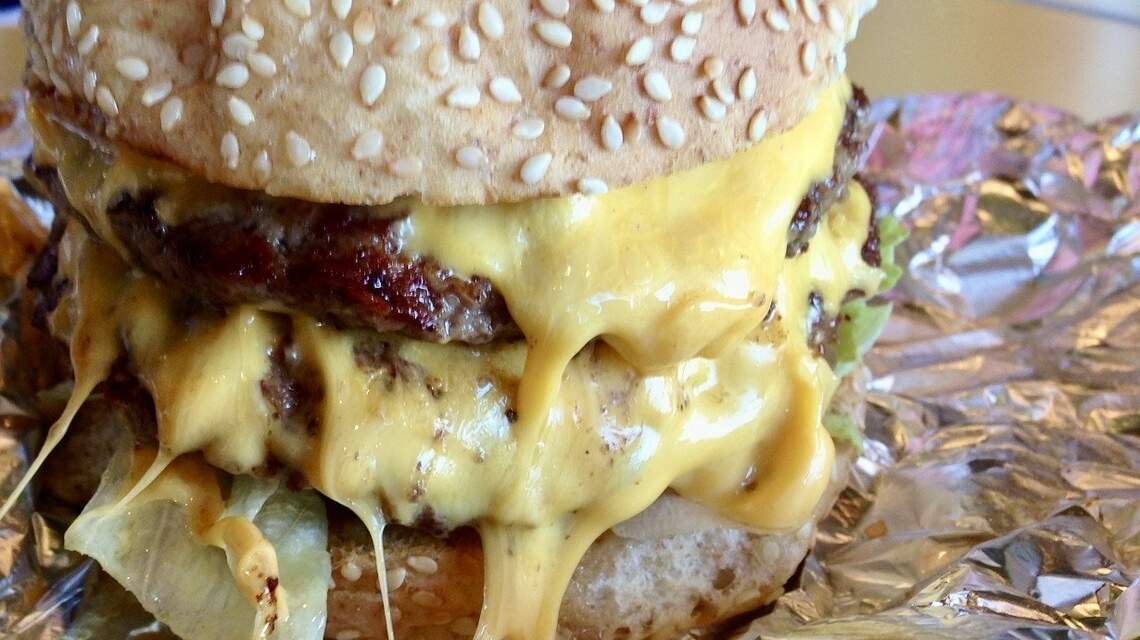Here’s the best deal for National Cheeseburger Day in Fort Worth
