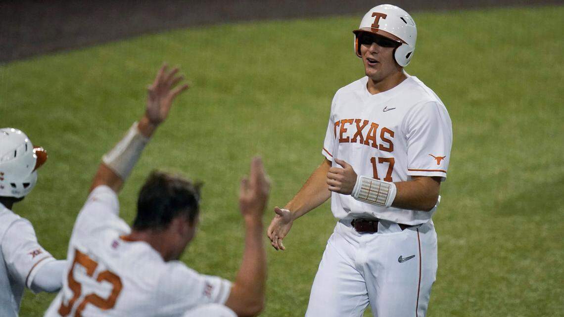 Texas’ Ivan Melendez is one of three finalists for the 2022 Bobby Bragan Collegiate Slugger Award. Melendez leads the country with 30 home runs and 90 RBIs.