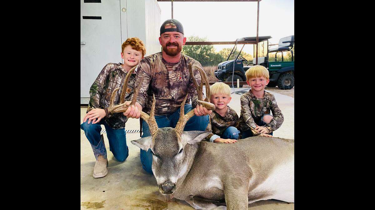 Heath Smith, 40, and his two youngest sons, Wyatt, 8, and Noah, 6 (both right), were killed in a small plane crash Jan. 14 in Parker County while they were on their way back home from a hunting trip. 