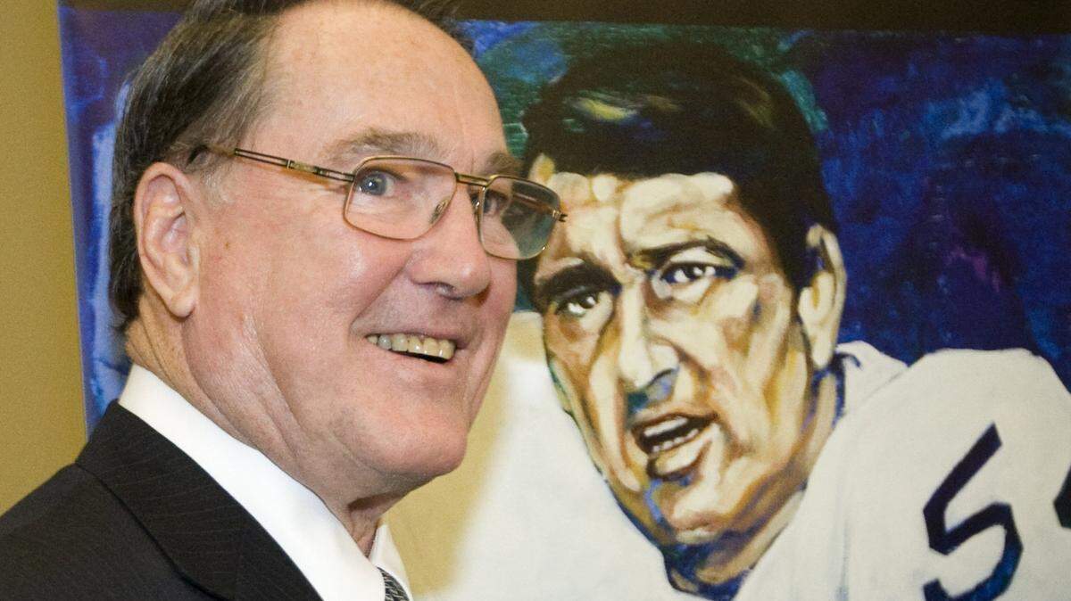 Chuck Howley was drafted by Chicago in 1958 but became a Dallas Cowboys legend. He was inducted into the Cowboys' Ring of Honor on Oct. 30, 1977.
