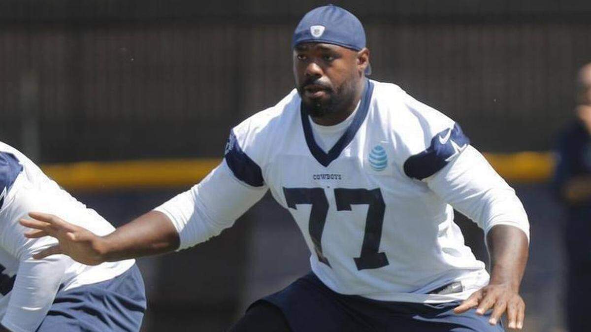 Dallas Cowboys left tackle Tyron Smith continues to be held out of games and practices as he addresses a back issue.
