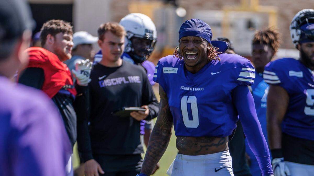 TCU linebacker Marcel Brooks (0) didn’t let a shoulder/rib injury deter him from improving as a player and person.