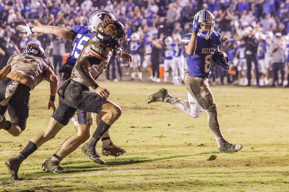 Decatur’s Abram Graham scores a fourth-quarter touchdown at the Friday, Nov. 1 game at Decatur. Special to the Star-Telegram / Tom Marvin