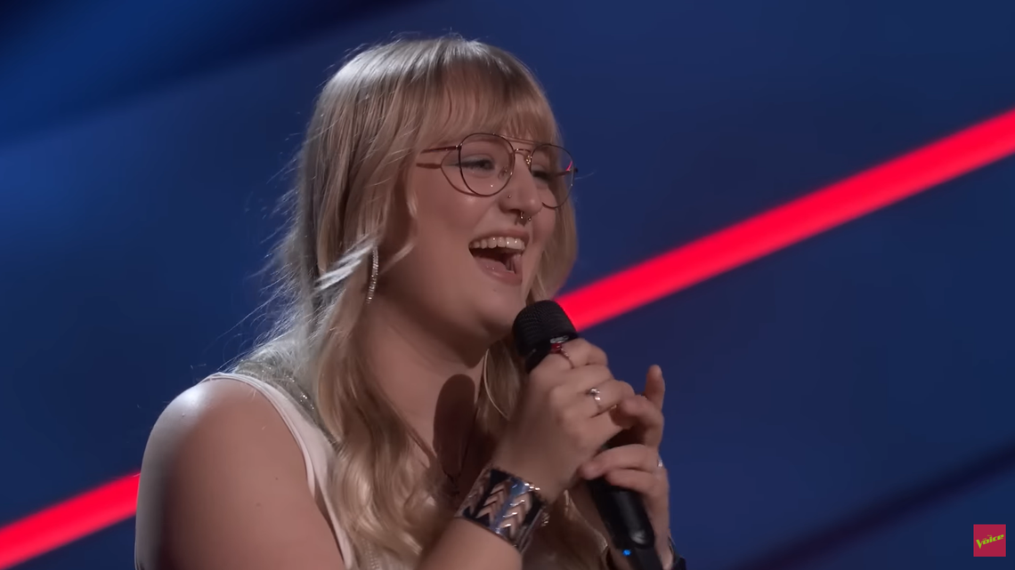 Kylee Dayne got a three-chair turn during her blind audition.