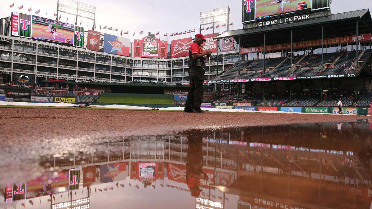 Rain forced the cancellation of the Rangers' spring finale Tuesday against the Cincinnati Reds.