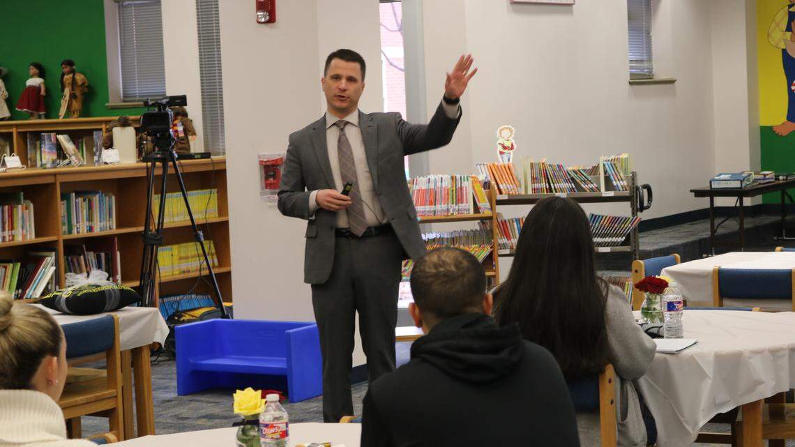 Keller Superintendent Rick Westfall talks about plans for a tax rate election to parents and employees at a Feb. 22 "Brown Bag Forum" at North Riverside Elementary School.