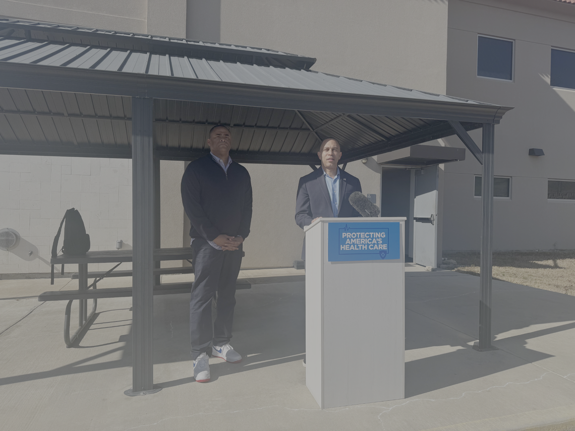House Democratic leader Hakeem Jeffries of New York (right) appeared in Fort Worth on Feb. 15 with Rep. Marc Veasey, D-Fort Worth, to discuss proposed Medicaid cuts.