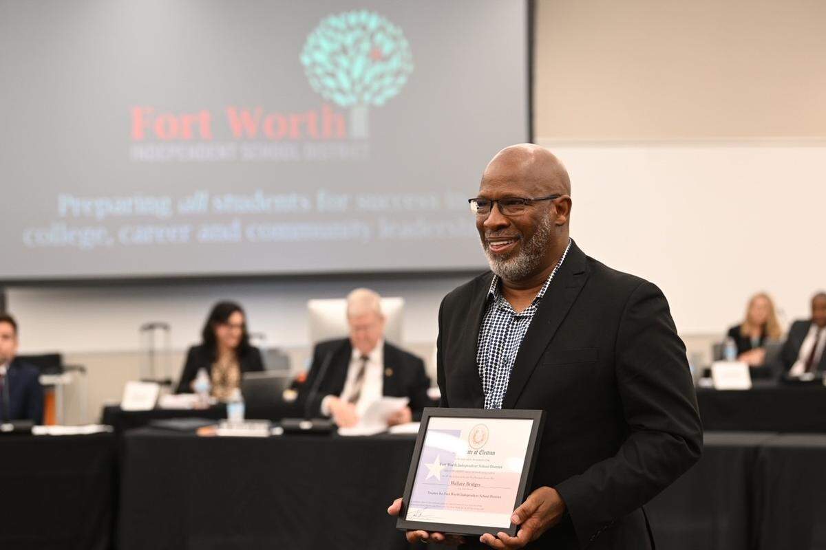 The Fort Worth school board swore in community liaison Wallace Bridges as its newest trustee during Tuesday’s board meeting.