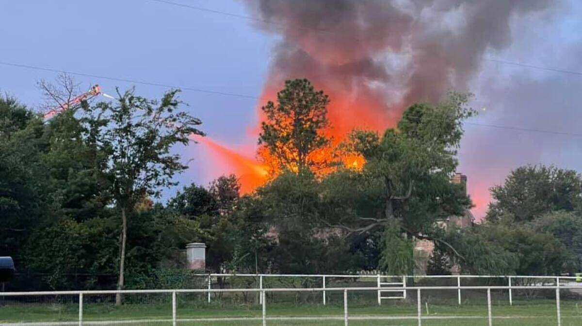 A $2.9 million, 10,349-square-foot mansion was destroyed by a fire in the Fort Worth suburb of Southlake Friday morning.