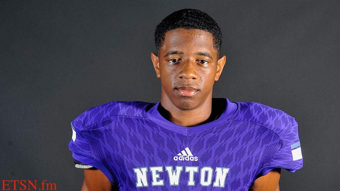 Three-star athlete Josh Foster (Newton, Texas) is on TCU's radar.