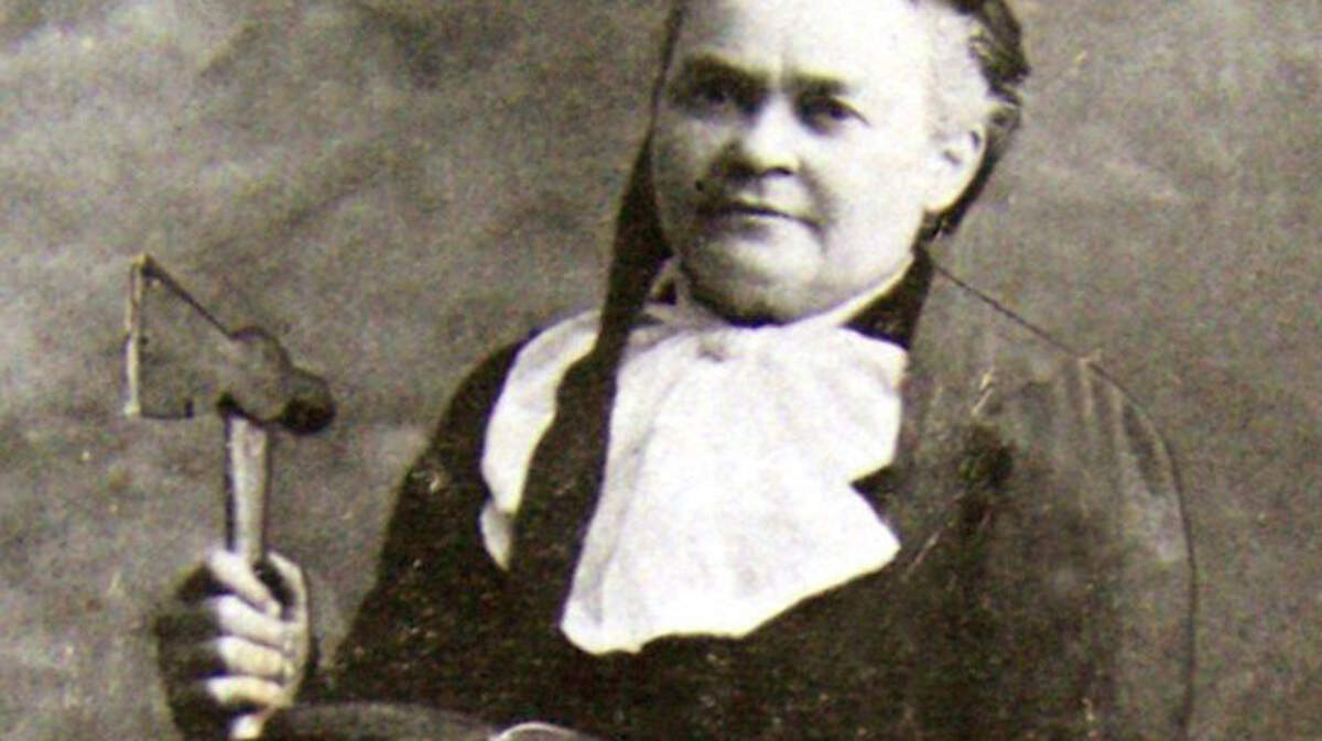 Carry Nation was known to attack saloons with a hatchet in her fight for temperance. But she kept her hatchet holstered during visits to Fort Worth in the early 1900s.