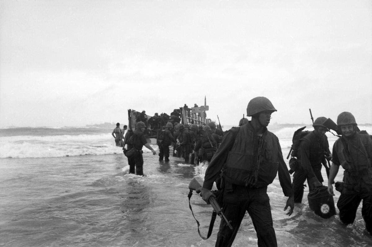U.S. Marines make a dawn landing from the USS Paul Revere in the South China Sea for Operation Double Eagle, a U.S. Marine Corps and Army of the Republic of Vietnam operation that took place in southern Quang Ngai Province, South Vietnam, during the Vietnam War, Jan. 29, 1966.