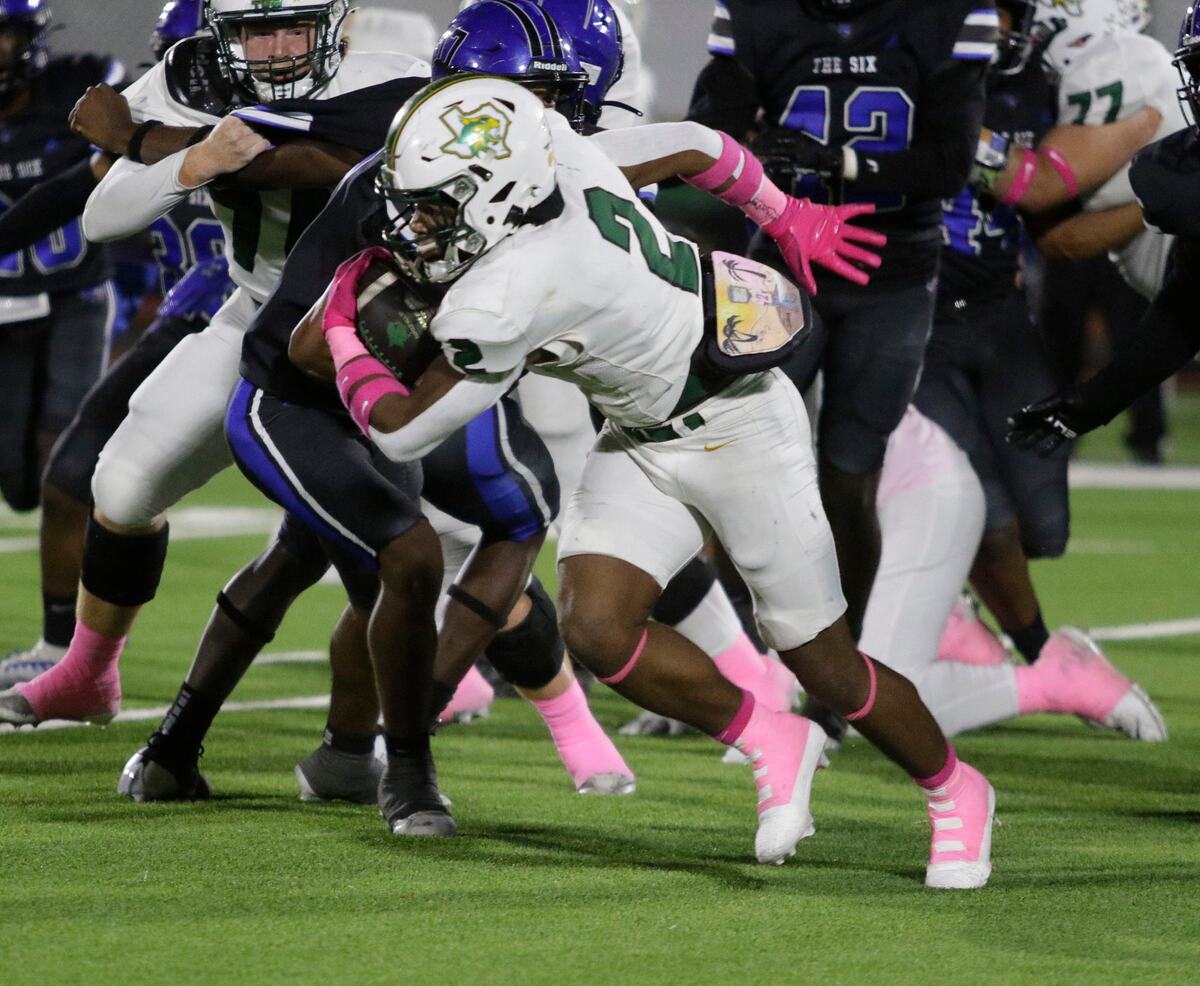 Benbrook’s Carlos Harris is the Star-Telegram’s No. 10 RB to watch.