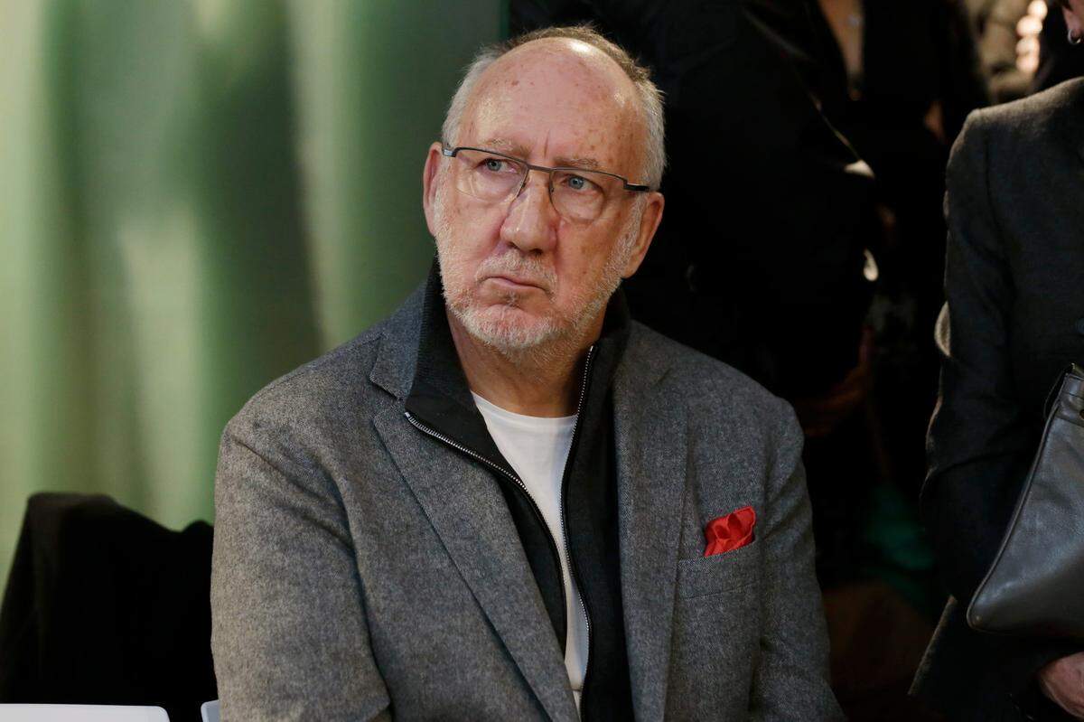 Pete Townsend, of The Who, attends opening ceremonies for the Teen and Young Adult Lounge at New York’s Memorial Sloan Kettering Cancer Center, Friday, March 18, 2016. The Lounge was made possible by a $1-million donation by The Who. (AP Photo/Richard Drew)