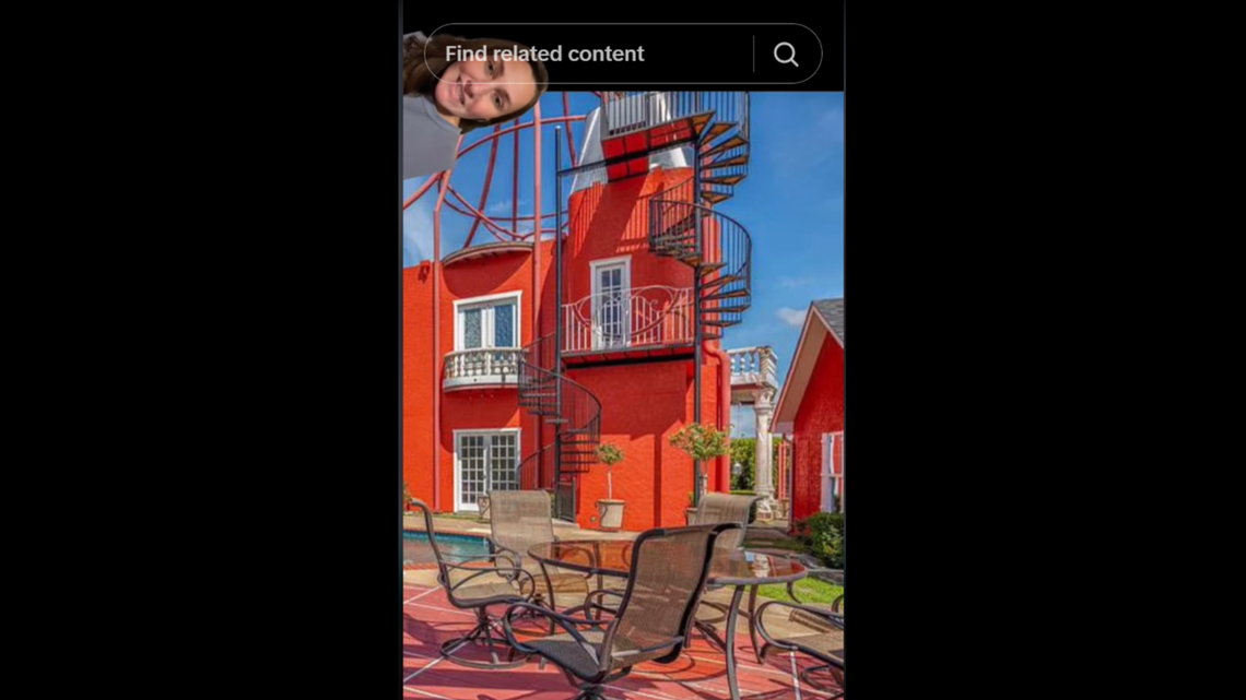 The Alvin, Texas, home sticks out thanks to its bright color.