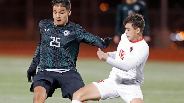 PHOTOS: Duncanville and Mansfield Lake Ridge boys soccer end in 2-2 tie