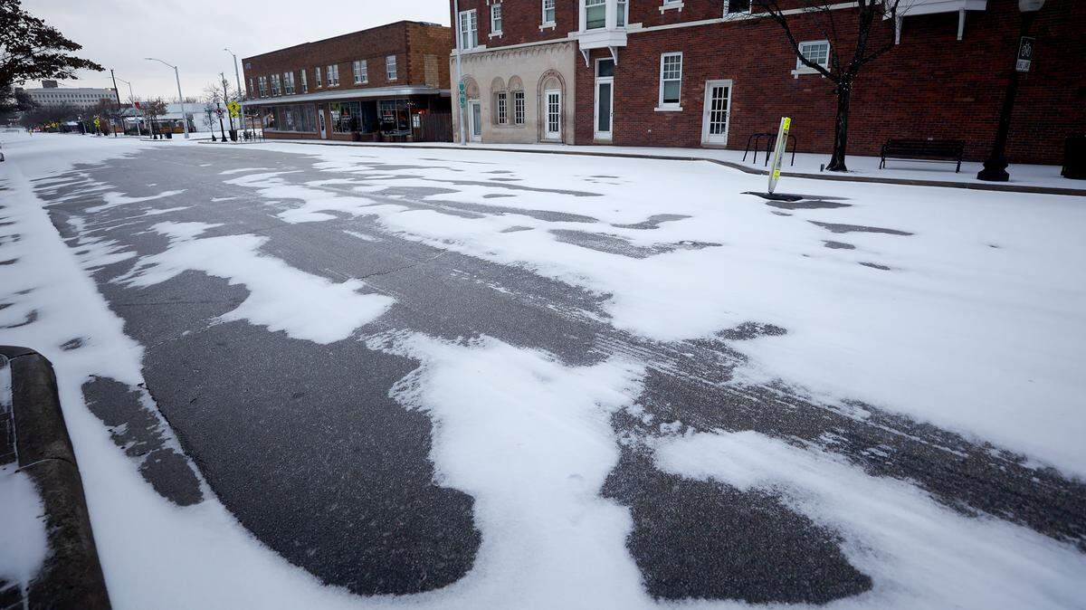 Patches of black ice on Magnolia Avenue in Fort Worth on Feb. 3, 2022.