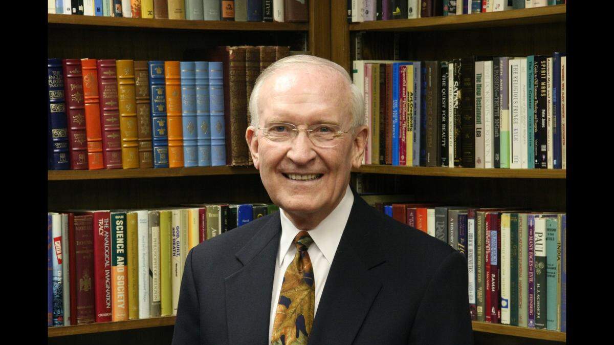 A headshot of Russell Dilday, the former president of Southwestern Baptist Theological Seminary. 