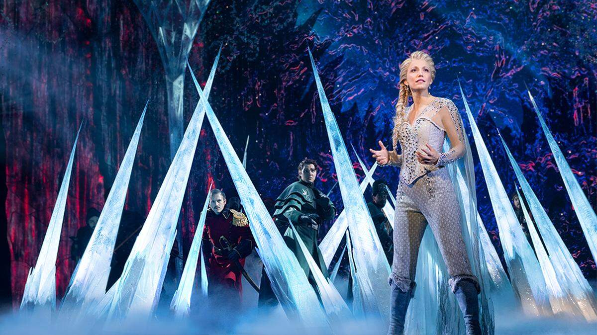 Caroline Bowman as Elsa in the North American tour of Frozen.