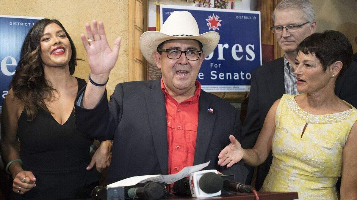 Peter Flores thanks his supporters after his victory over Pete Gallego in a special election to succeed former state Sen. Carlos Uresti on Sept. 18, 2018.
